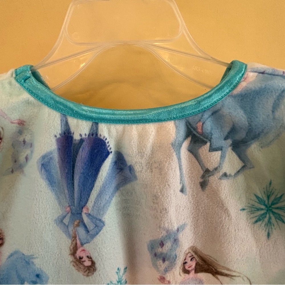 Disney Frozen Elsa Flannel Nightgown Size 6/6X - Picture 5 of 7